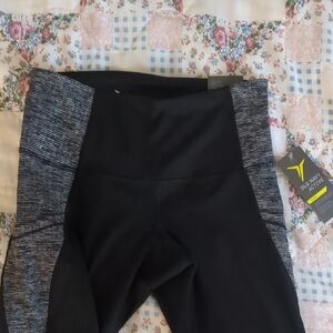 Black and Gray Active Leggings